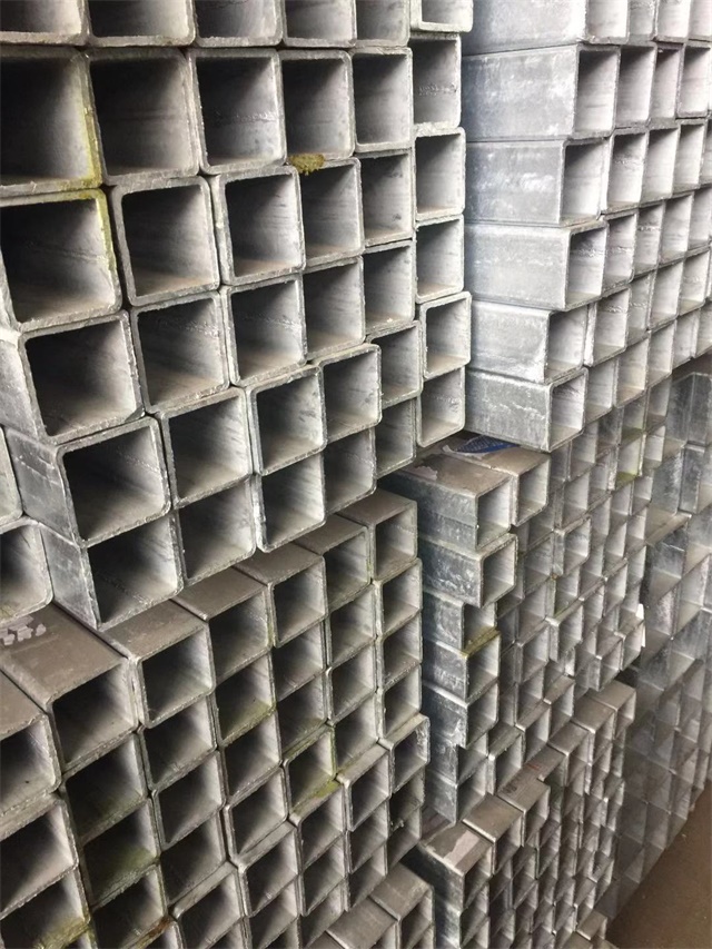 低合金 Q355B 确山确山确山镀锌无缝方管 工程专用无缝确山确山确山镀锌方管